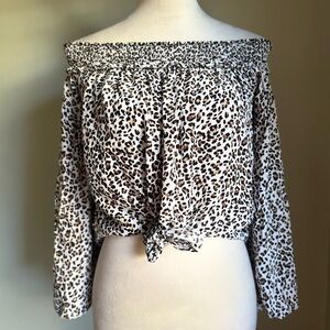 FP Movement by‎ Free People Leopard Print Blouse boho bell sleeves Y2K small P